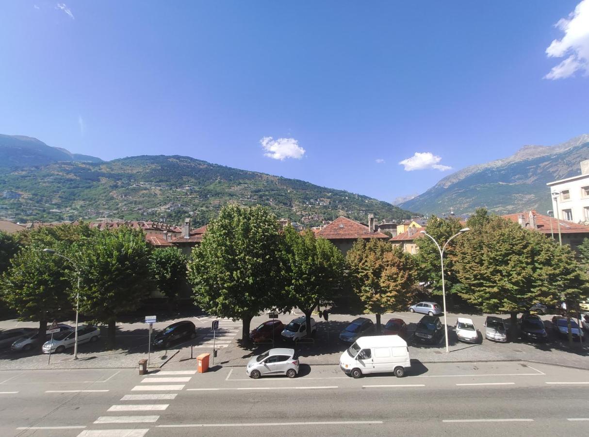 Shared Bathroom - Myaostaproject Aosta Exterior foto